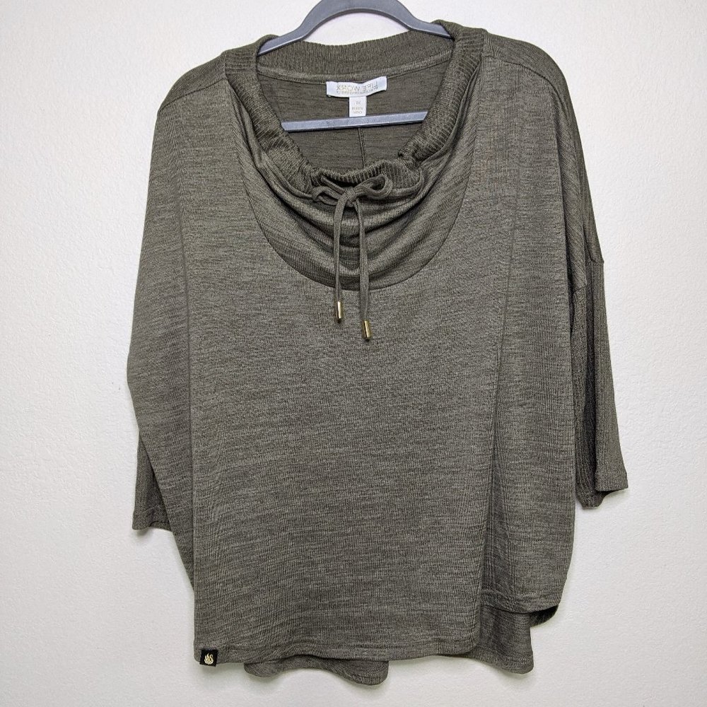 Life Worx by Gloria Vanderbilt Top